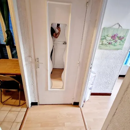 Apartment Charmant Studio Dans Maison Nicoise