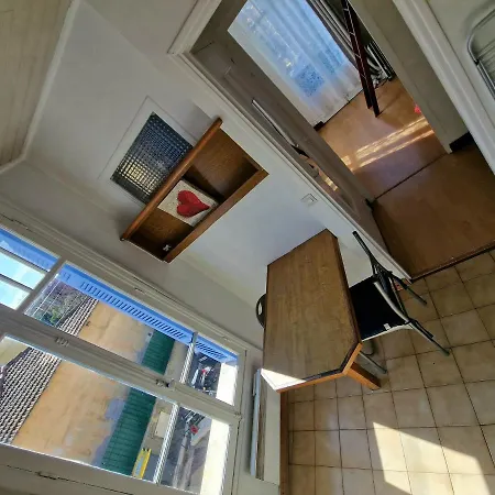 Apartment Charmant Studio Dans Maison Nicoise